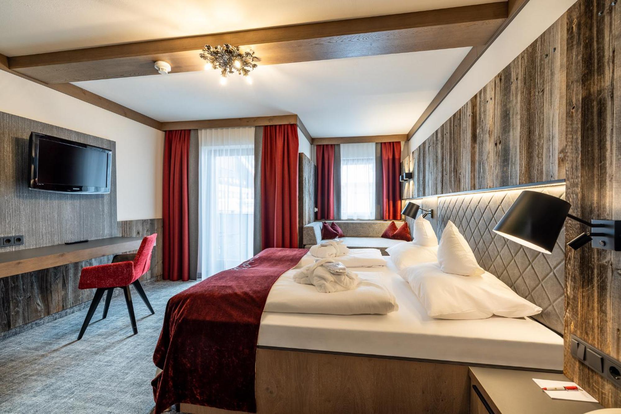 Hotel Alpenrose Zauchensee Exterior photo